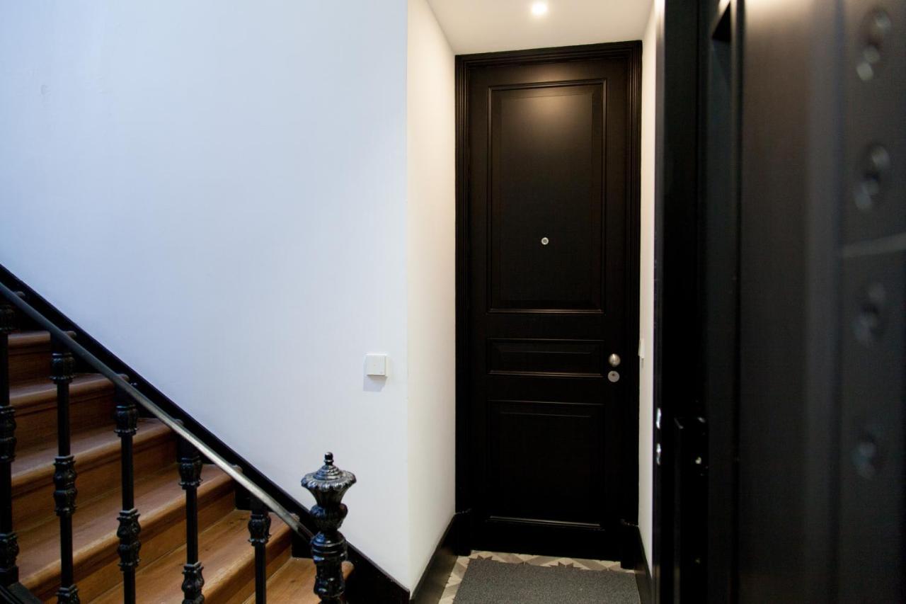 Flh Lapa Design Apartment With Terrace Lisbon Exterior photo